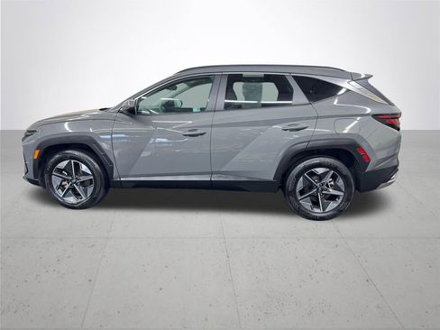 Used 2025 Hyundai Tucson SEL AWD/4WD image 3