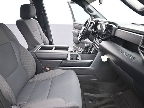 Used 2025 Toyota Tundra SR image 24