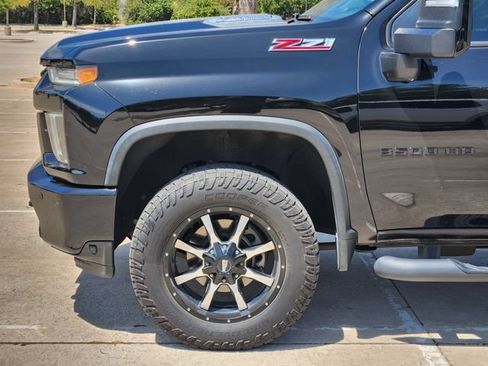 Used 2022 Chevrolet Silverado 3500 LTZ w/ LTZ Plus Package AWD/4WD image 8