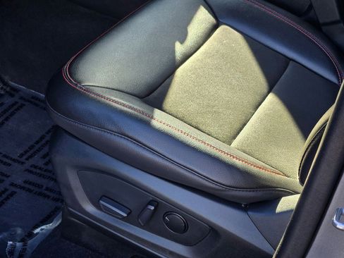 Certified 2022 Ford Explorer ST-Line image 23