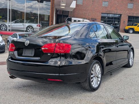 Used 2013 Volkswagen Jetta SEL image 8
