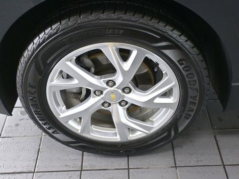 Used 2019 Chevrolet Equinox LT image 7