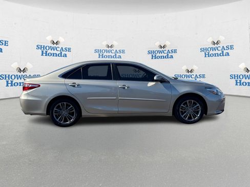 Used 2016 Toyota Camry SE w/ Protection Value Package (F9) image 9