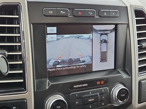Used 2020 Ford F250 King Ranch w/ King Ranch Ultimate Package AWD/4WD image 20
