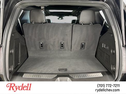 Used 2024 GMC Yukon Denali AWD/4WD image 19