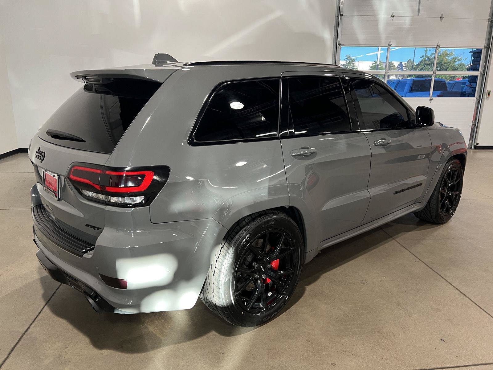 Used 2019 Jeep Grand Cherokee SRT AWD/4WD image 3