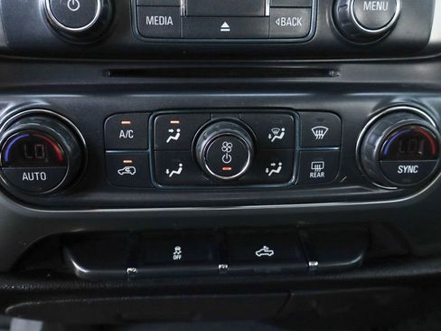 Used 2018 Chevrolet Silverado 1500 LT w/ All Star Edition image 34