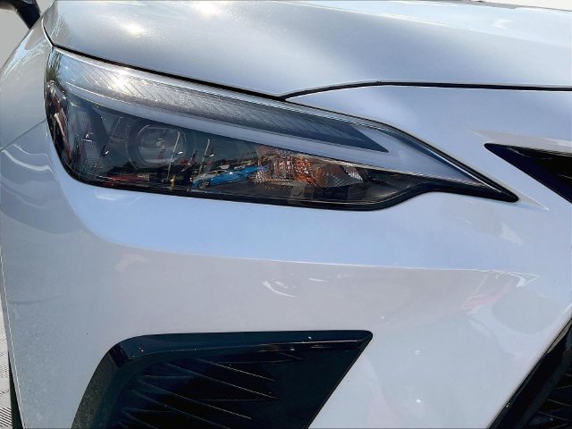 Used 2022 Lexus NX 350 F Sport w/ Accessory Package 2 AWD/4WD image 34