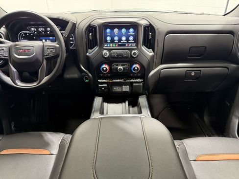 Used 2023 GMC Sierra 2500 AT4 image 36