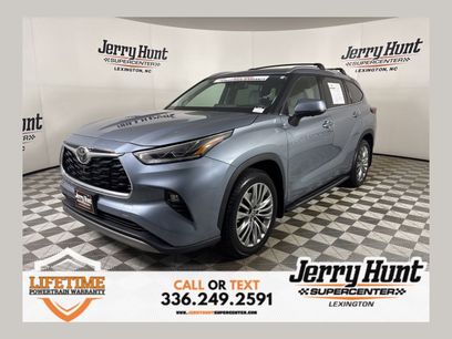 Used 2024 Toyota Highlander Platinum