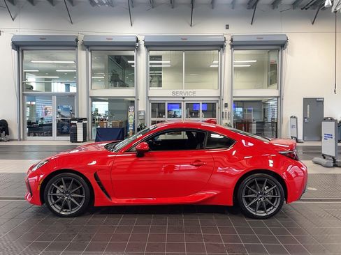 Used 2024 Subaru BRZ Limited image 4