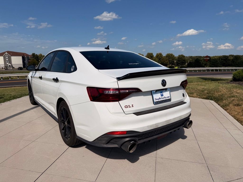Used 2024 Volkswagen Jetta GLI 40th Anniversary Edition FWD image 7