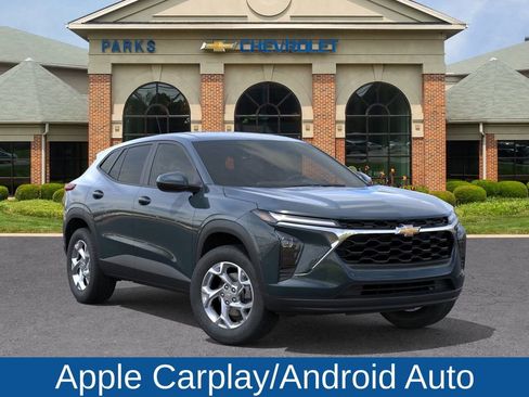 New 2026 Chevrolet Trax LS image 8