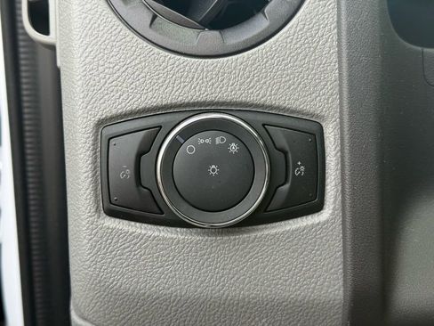 New 2026 Ford E-450 and Econoline 450 Super Duty w/ Power Equipment Group image 26