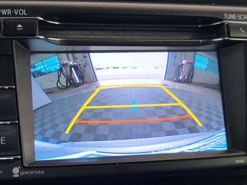 Used 2017 Toyota RAV4 XLE image 18