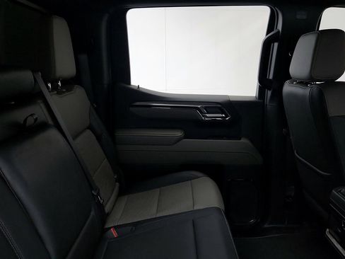 Certified 2025 Chevrolet Silverado 1500 ZR2 w/ Technology Package AWD/4WD image 27