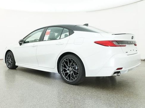 Used 2025 Toyota Camry XSE image 30