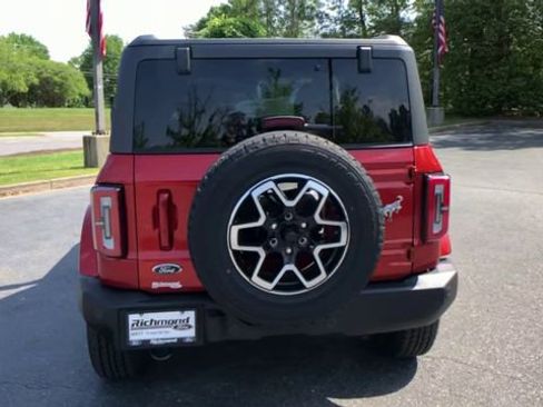 Used 2023 Ford Bronco Outer Banks image 7