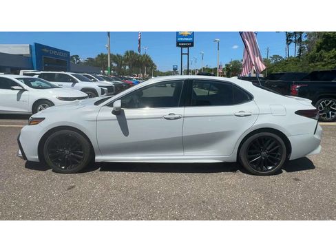 Used 2024 Toyota Camry XSE image 5