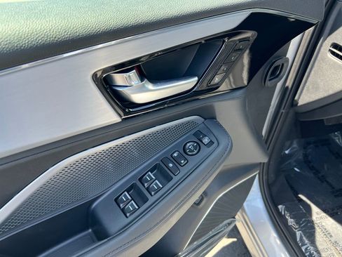 Certified 2025 Acura MDX FWD image 12