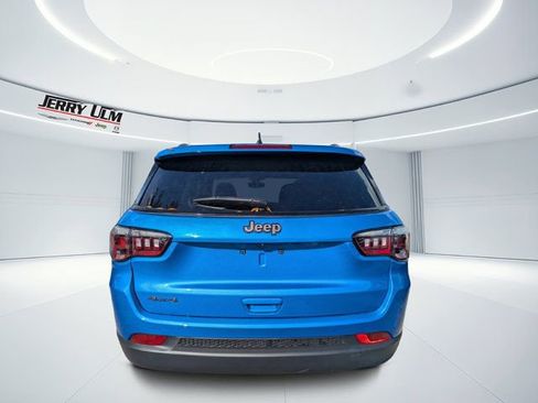 New 2026 Jeep Compass Latitude w/ Sun and Sound Group AWD/4WD image 4