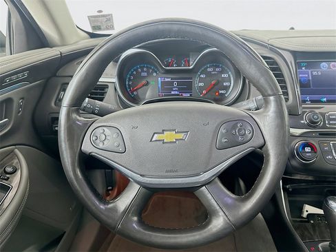 Used 2014 Chevrolet Impala LTZ image 31