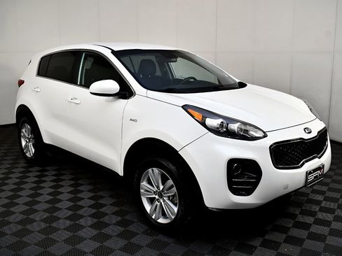 Used 2019 Kia Sportage LX image 5