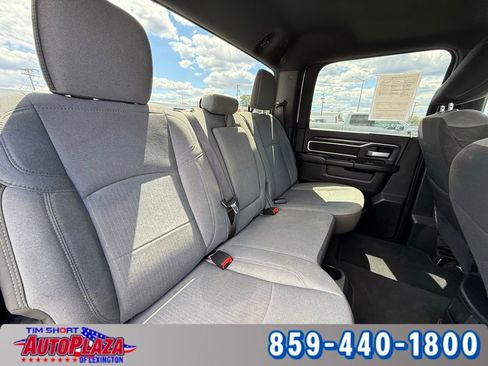 Used 2024 RAM 3500 Big Horn image 34