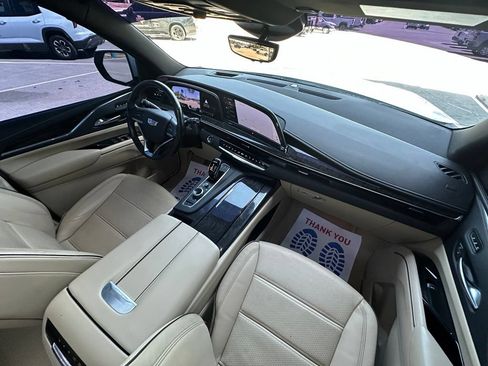 Used 2023 Cadillac Escalade Premium Luxury w/ LPO, Illumination Package RWD image 13