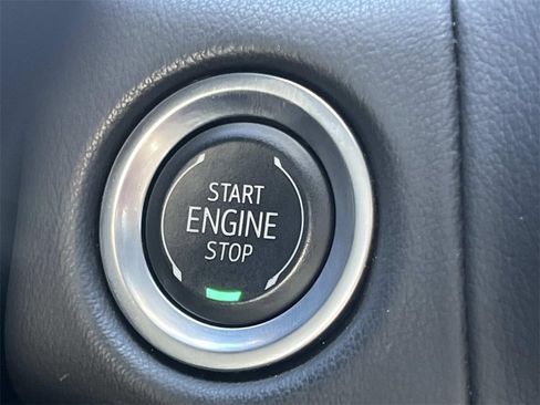 Used 2024 Chevrolet Suburban RST w/ Luxury Package image 29