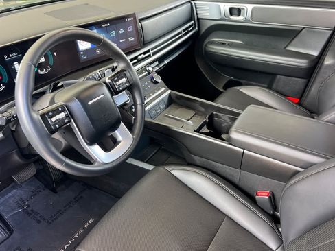 Used 2024 Hyundai Santa Fe SEL FWD image 11