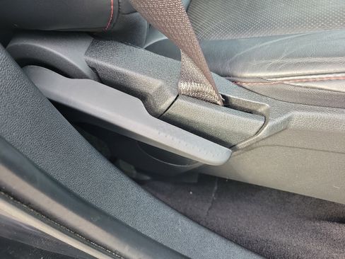 Used 2018 Dodge Journey GT image 9