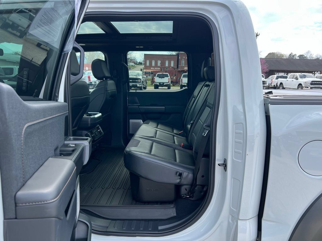 Used 2023 Ford F150 Raptor AWD/4WD image 17