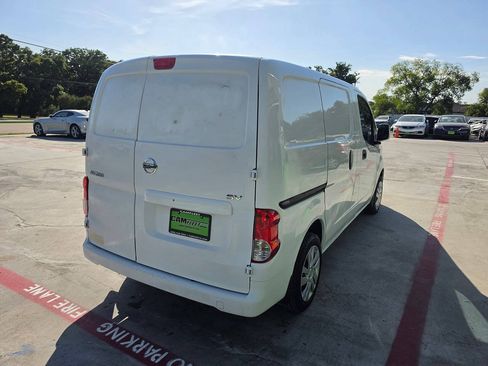 Used 2017 Nissan NV200 SV w/ Technology Package FWD image 12