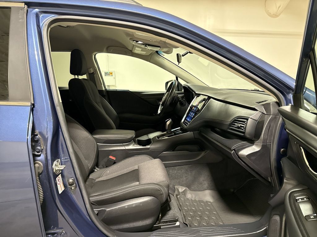 Used 2020 Subaru Outback Premium AWD/4WD image 21