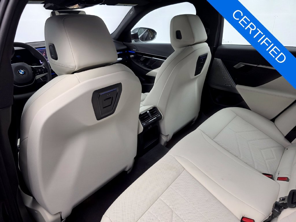 Certified 2024 BMW 530i w/ Convenience Package RWD image 15