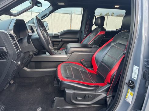 Used 2019 Ford F150 Lariat image 9