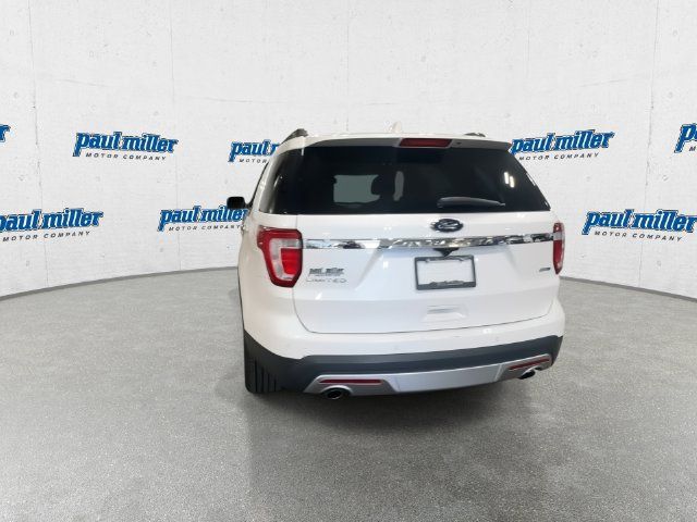 Used 2016 Ford Explorer Limited w/ Equipment Group 301A AWD/4WD image 9