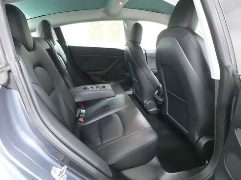 Used 2023 Tesla Model 3 Performance image 19