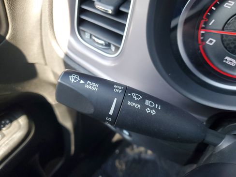 Used 2023 Dodge Charger SXT image 19