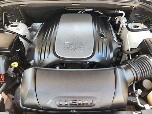 Used 2021 Dodge Durango R/T w/ Blacktop Package AWD/4WD image 25