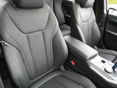 Certified 2023 BMW i4 eDrive40 w/ M Sport Package image 13