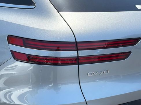 New 2026 Genesis GV70 2.5T Advanced AWD/4WD image 27