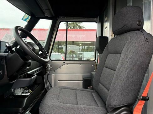 Used 2024 Chevrolet Brightdrop 600 w/ Battery Pack, Max Range AWD/4WD image 9