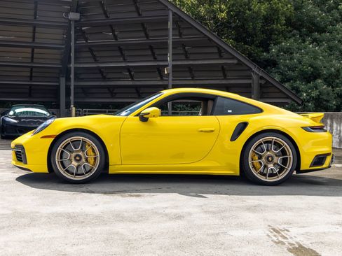 Used 2023 Porsche 911 Turbo S AWD/4WD image 2