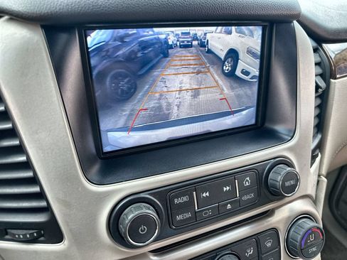 Used 2016 GMC Yukon XL Denali w/ Open Road Package RWD image 29