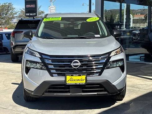 Used 2024 Nissan Rogue S FWD image 8