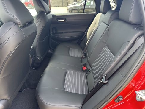 Used 2026 Toyota Corolla Cross XSE w/ Convenience Package image 7