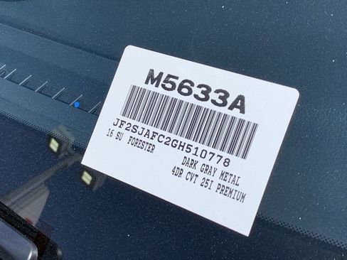 Used 2016 Subaru Forester 2.5i Premium AWD/4WD image 34