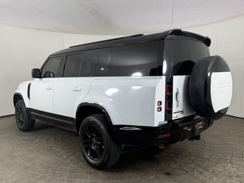 Used 2023 Land Rover Defender 130 X-Dynamic SE AWD/4WD image 5